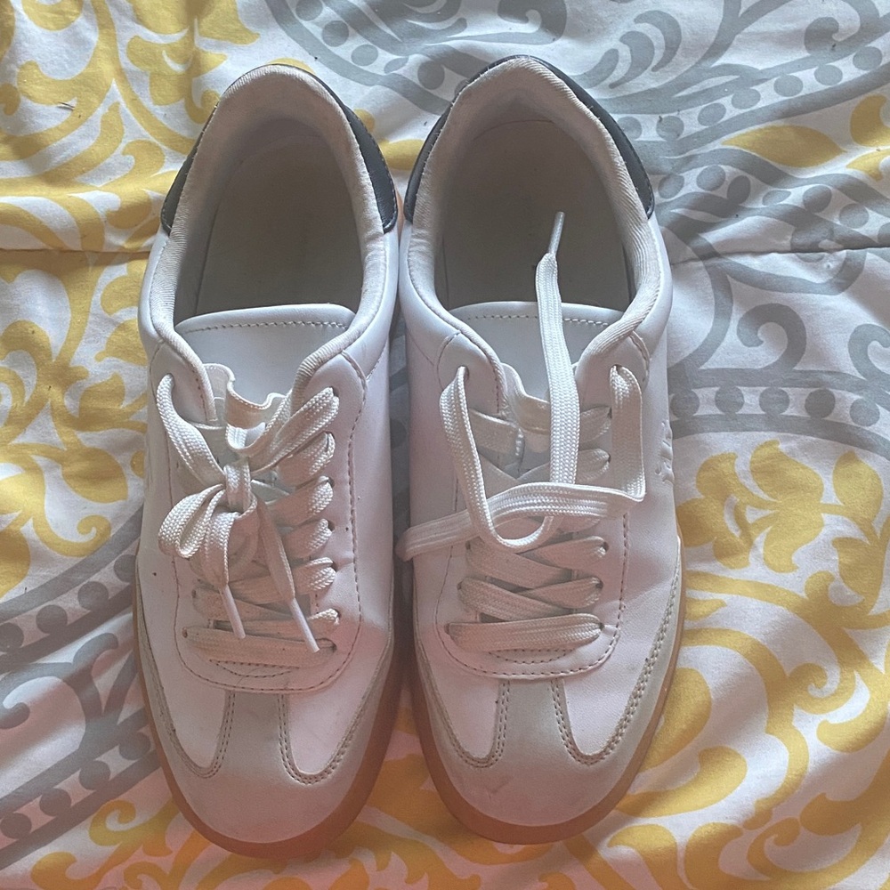 Tommy Hilfiger White Women's Flats